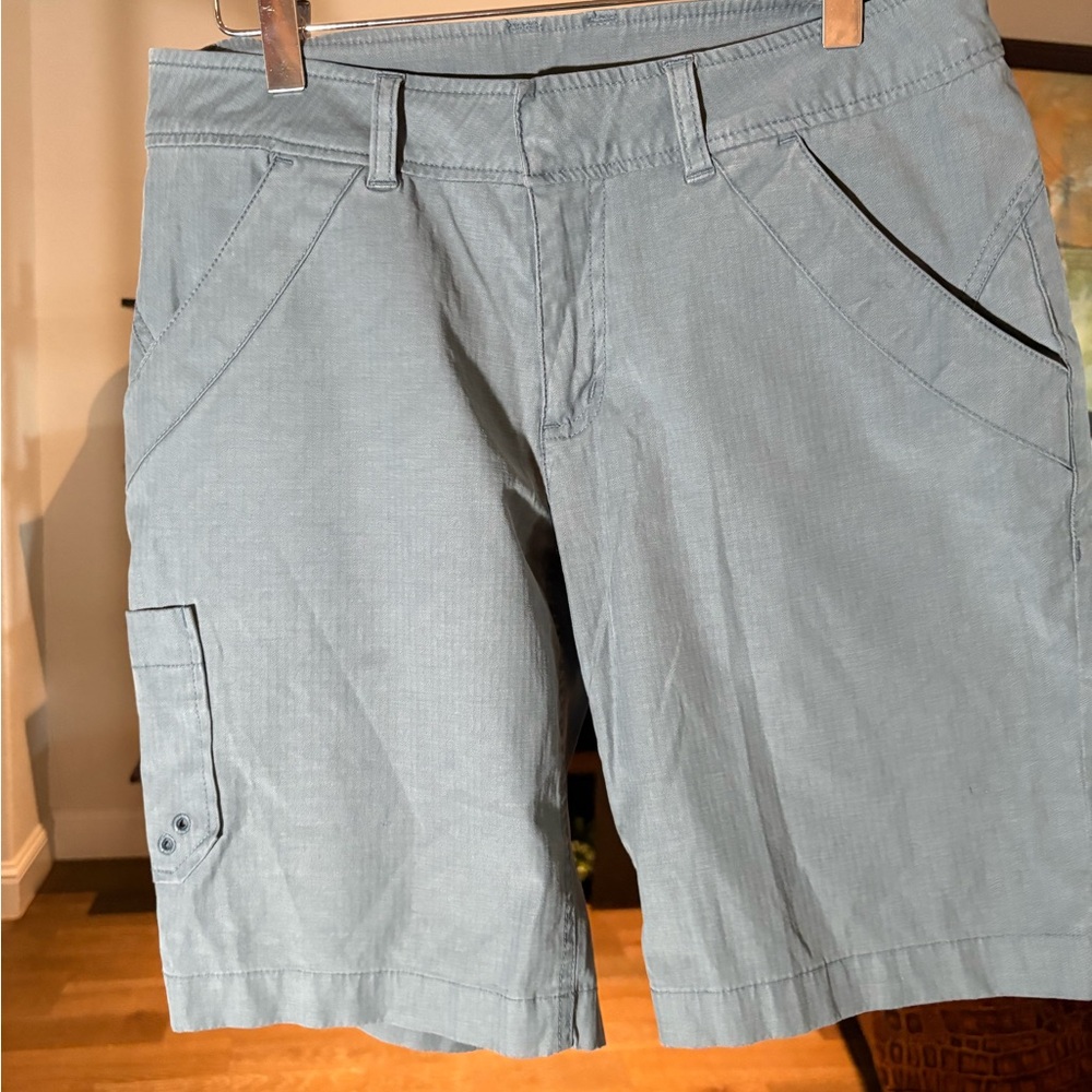 REI Women's Light Blue Cargo Shorts